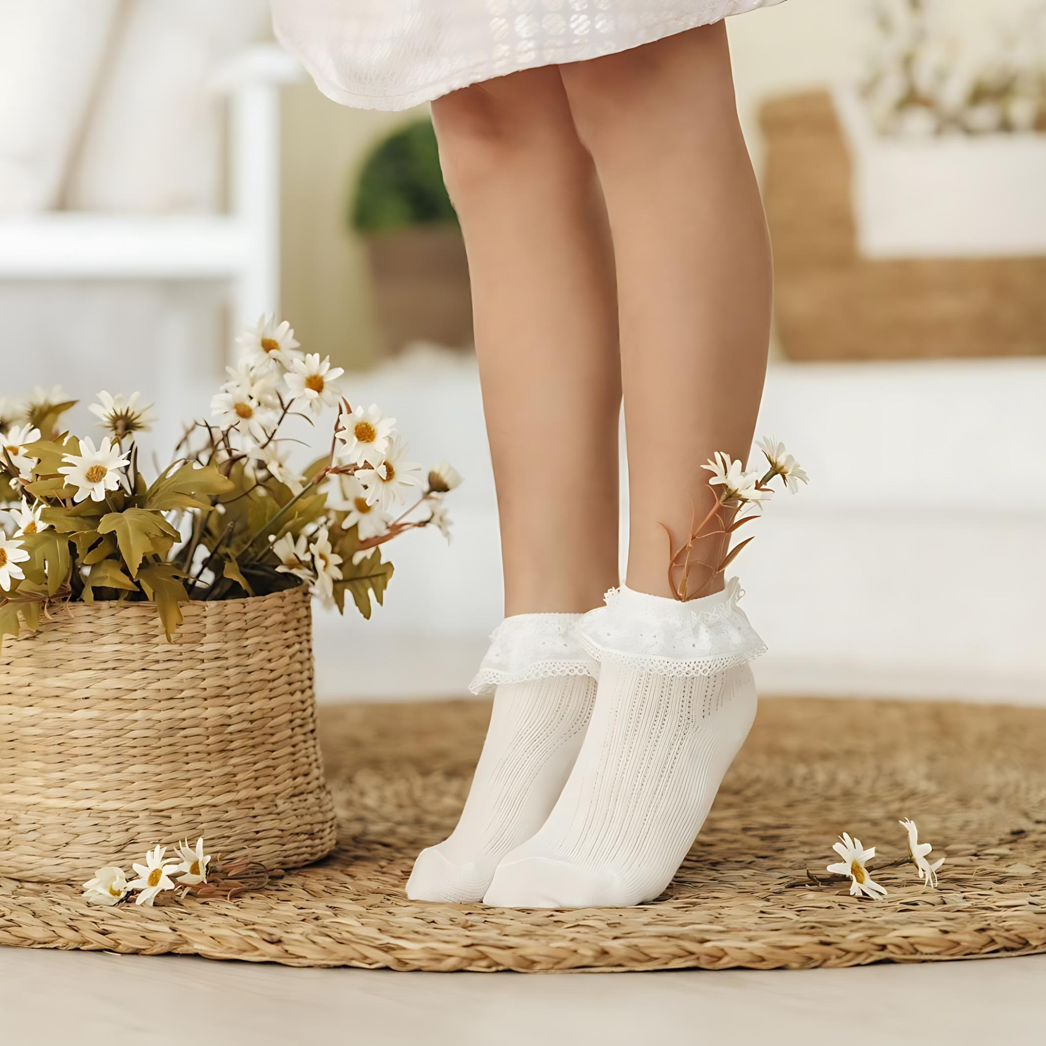 Frilly Ruffle Cotton Blend Socks